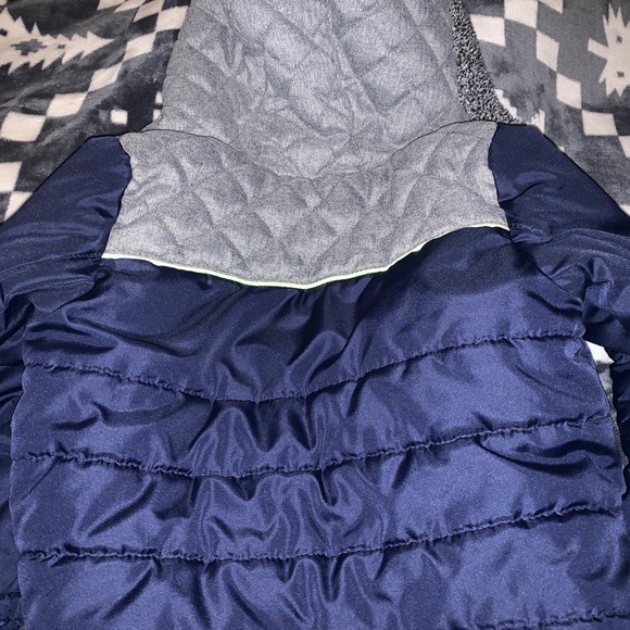 Jacket - Picture 8 of 8